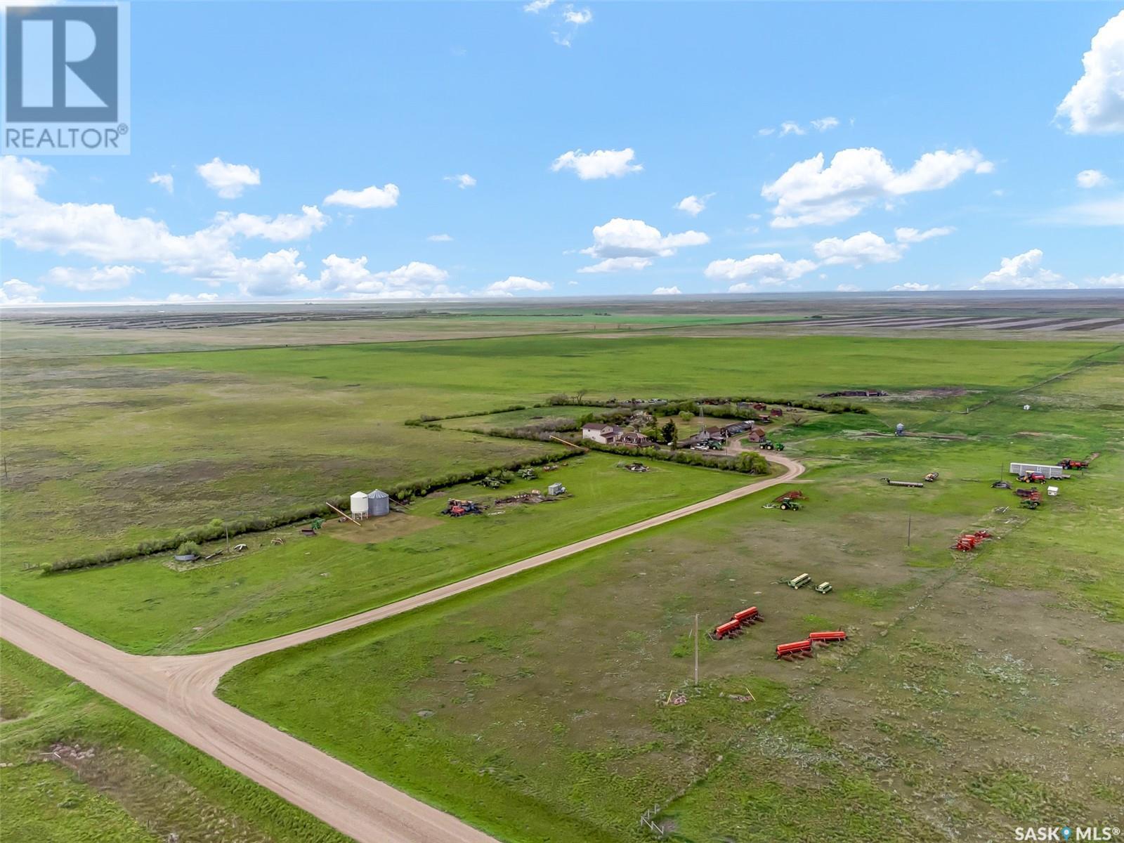 Kruczko Ranch, Big Stick Rm No. 141, Saskatchewan  S0N 0Y0 - Photo 2 - SK940799