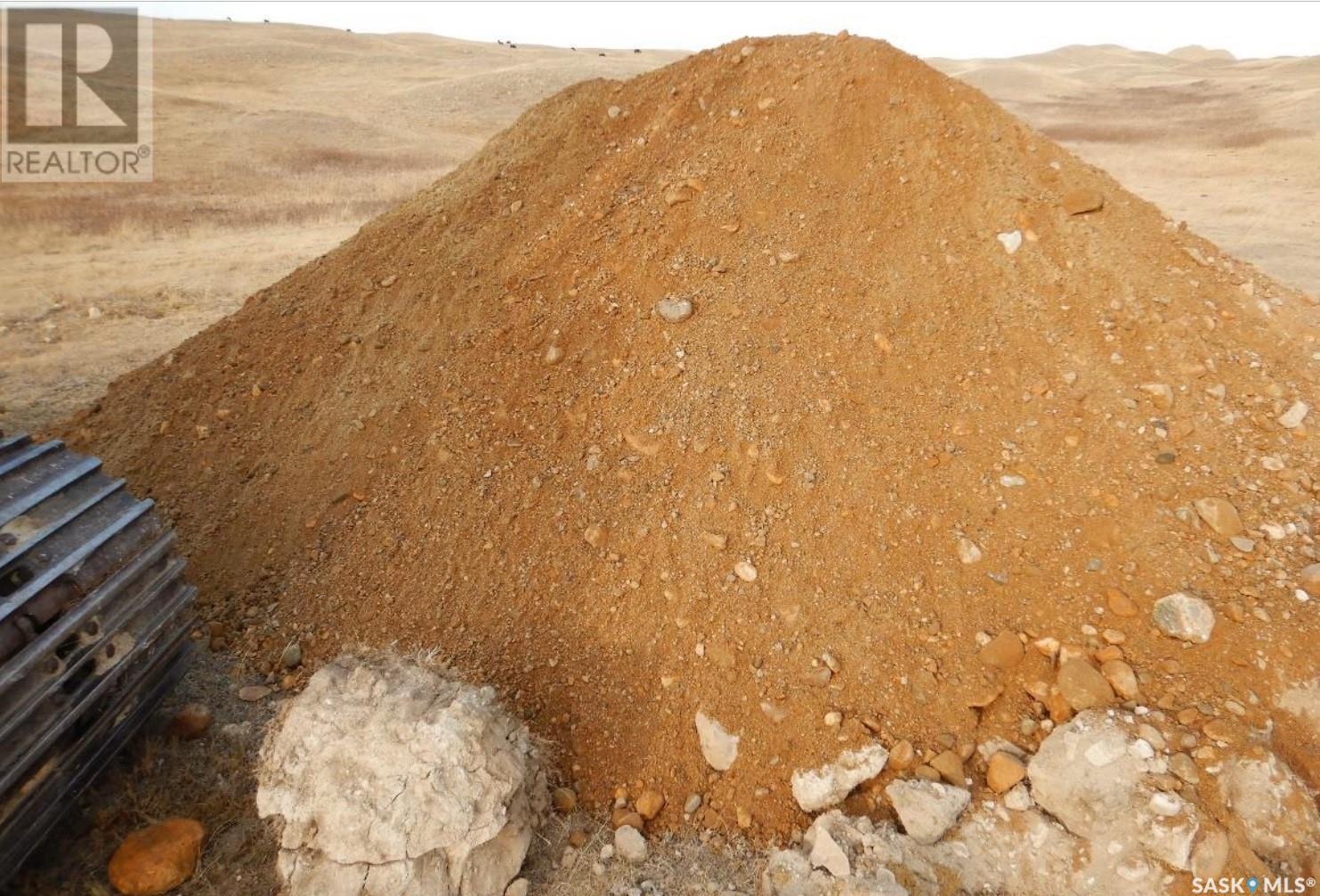 Land of Million Cubic Meter Gravel Sand Aggregate, key west rm no. 70, Saskatchewan