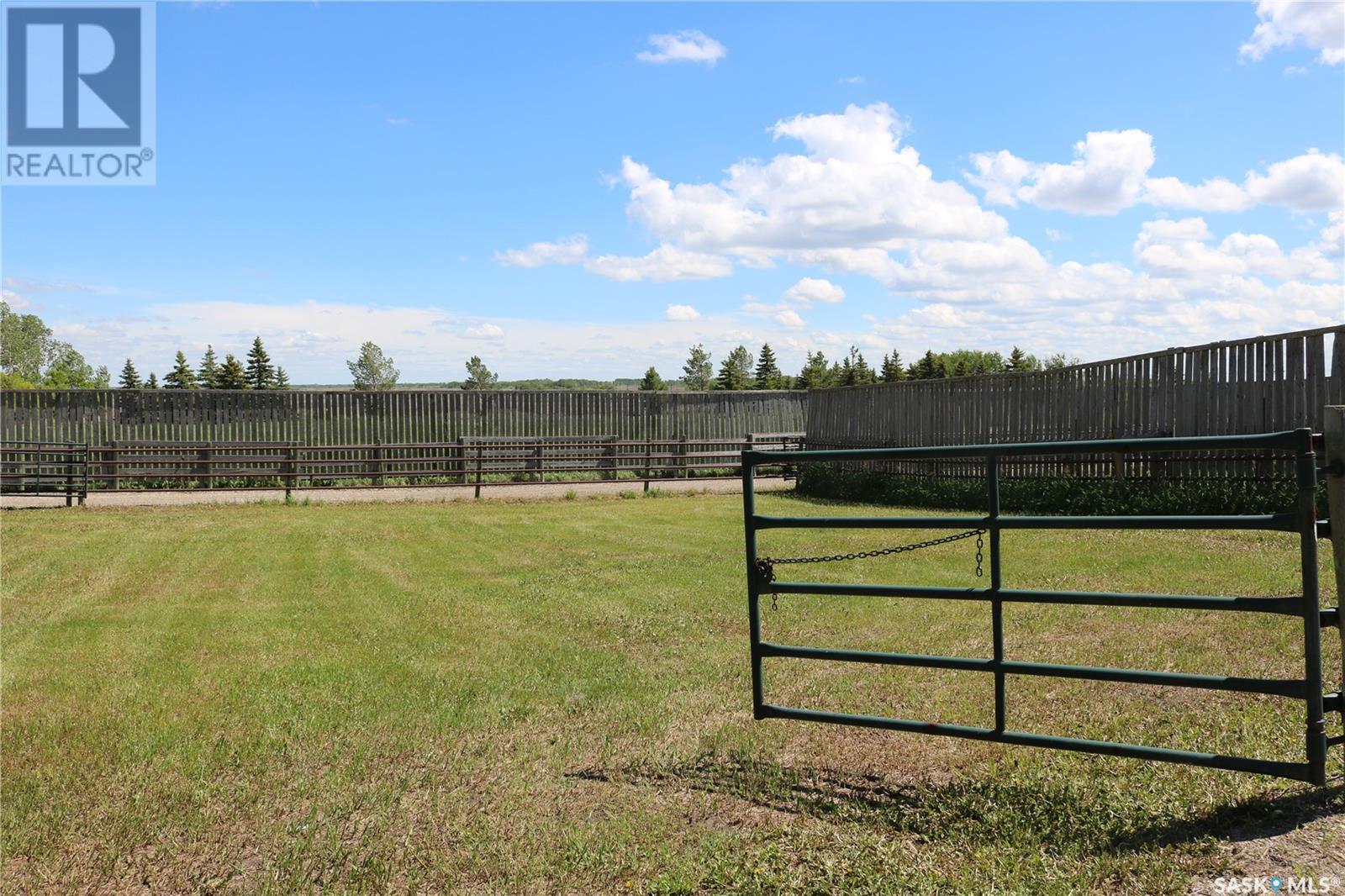 Young Farm, Martin Rm No. 122, Saskatchewan  S0G 4Z0 - Photo 39 - SK971697