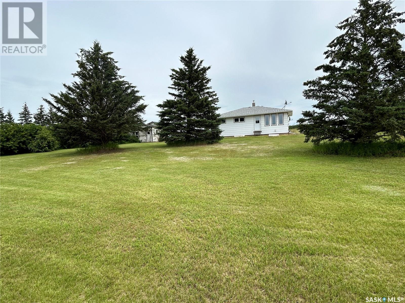 Pelly Farm, livingston rm no. 331, Saskatchewan