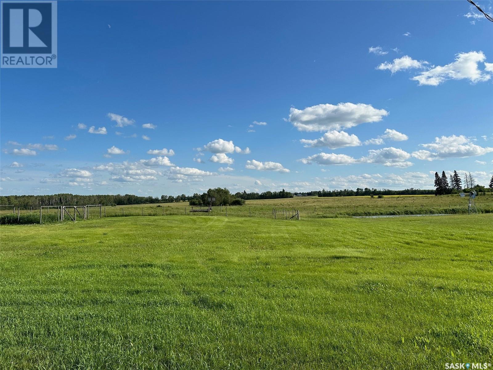 Dunbar/hawke, Preeceville Rm No. 334, Saskatchewan  S0E 0Y0 - Photo 4 - SK981959