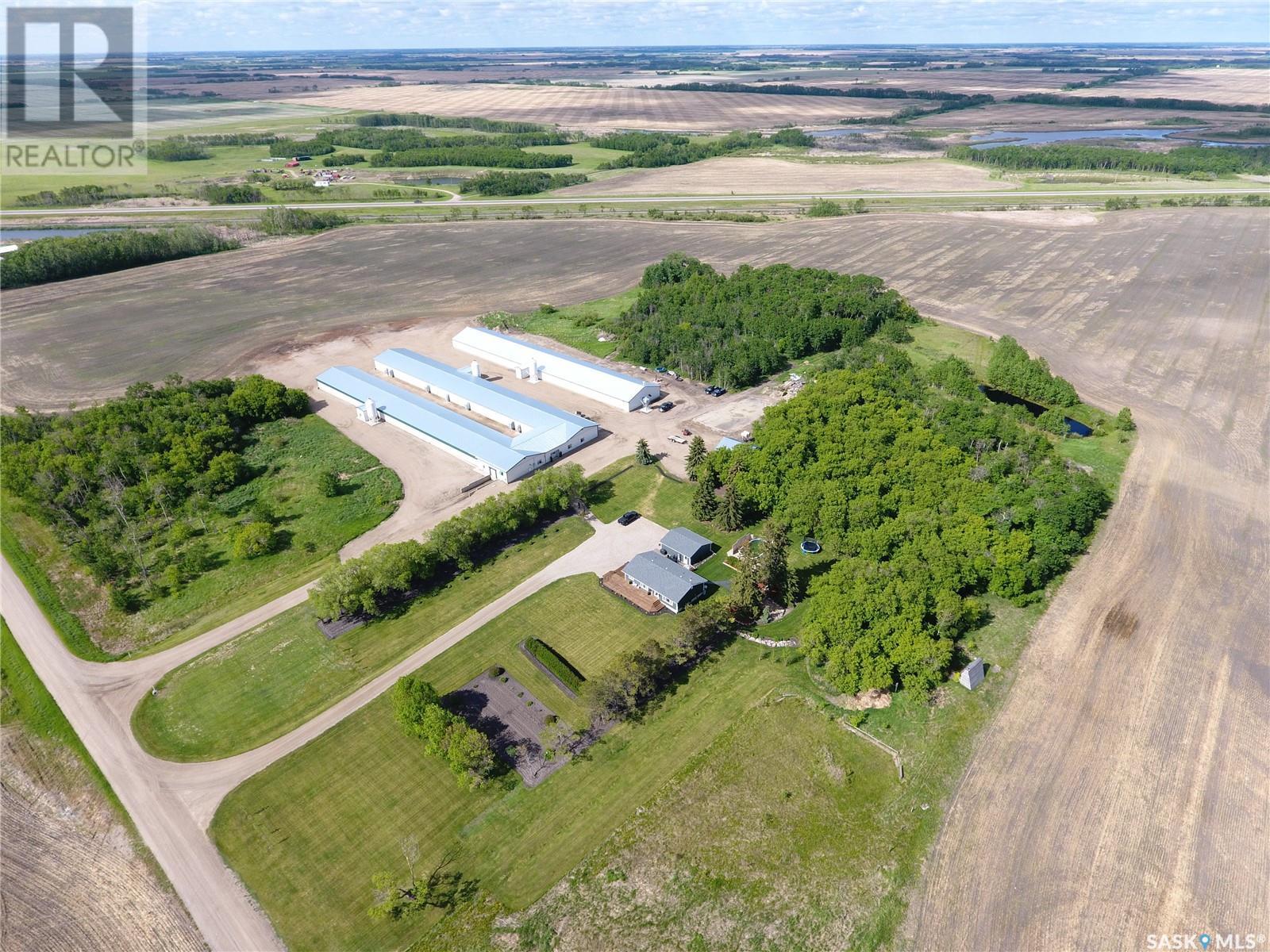 Poultry Farm Saskatchewan 142ac, Saltcoats Rm No. 213, Saskatchewan