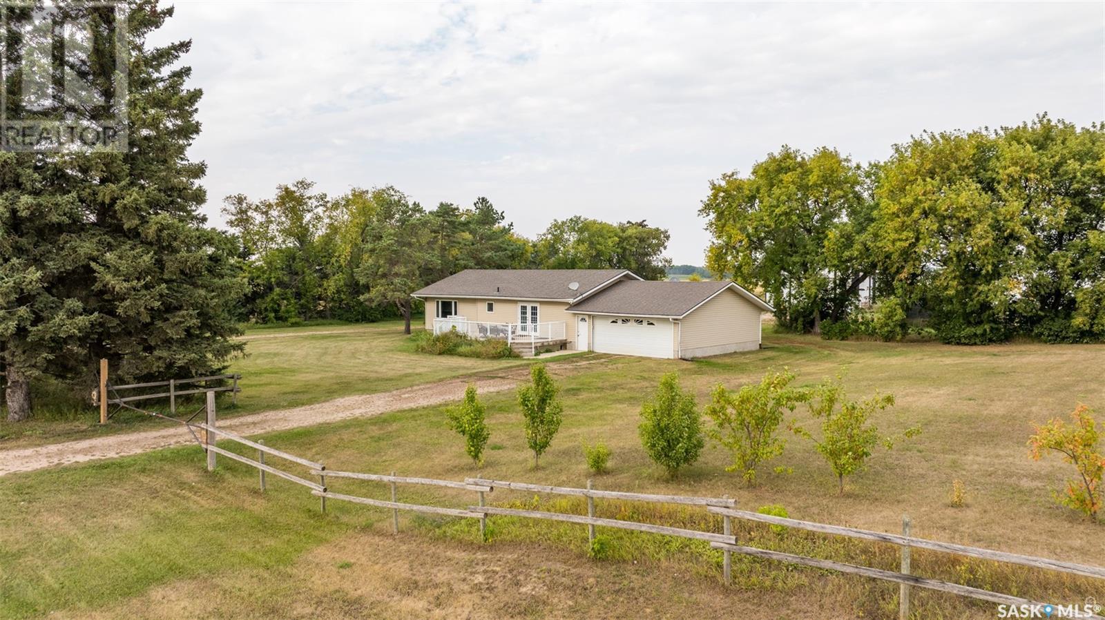 Campbell Road Ranch, Buckland Rm No. 491, Saskatchewan  S6V 5R3 - Photo 2 - SK998341