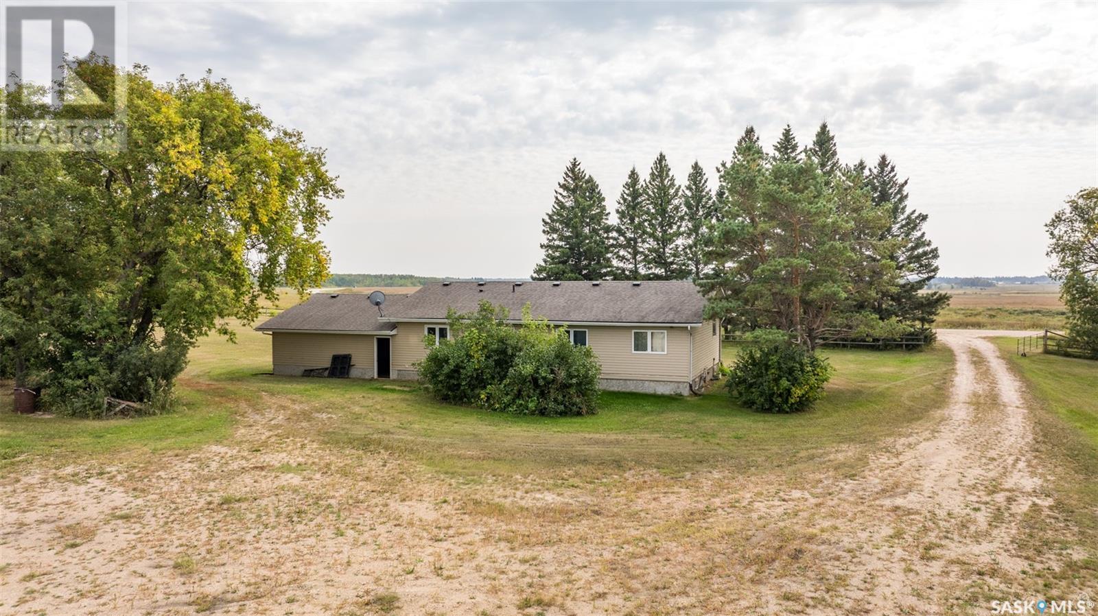 Campbell Road Ranch, Buckland Rm No. 491, Saskatchewan  S6V 5R3 - Photo 28 - SK998341