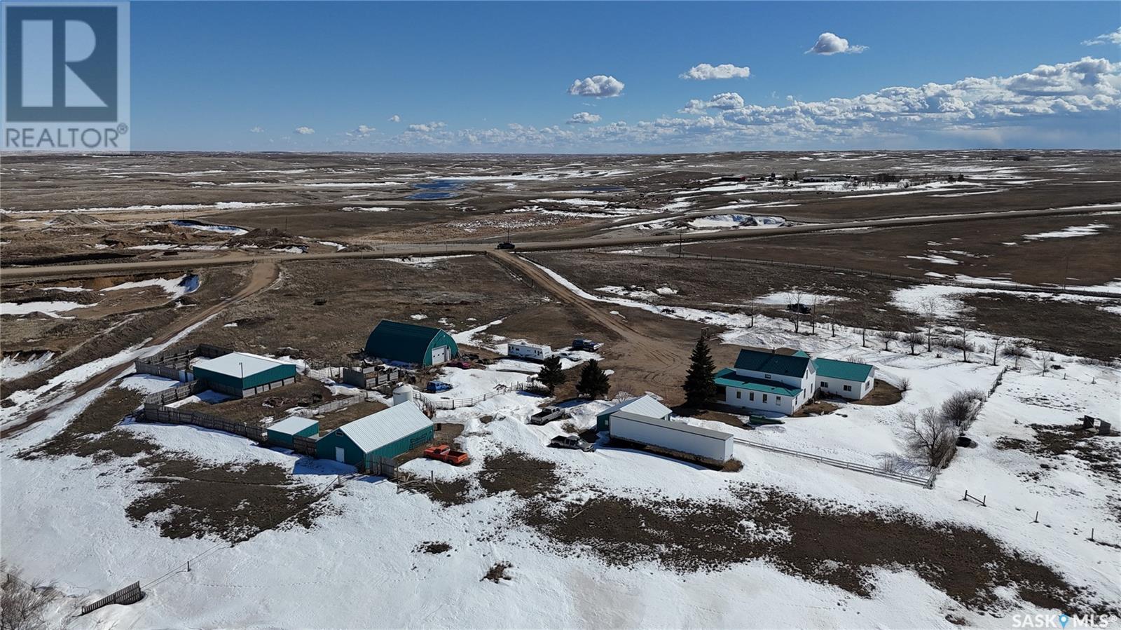 Davis Farm, Lake Alma Rm No. 8, Saskatchewan  S0C 1M0 - Photo 3 - SK999647