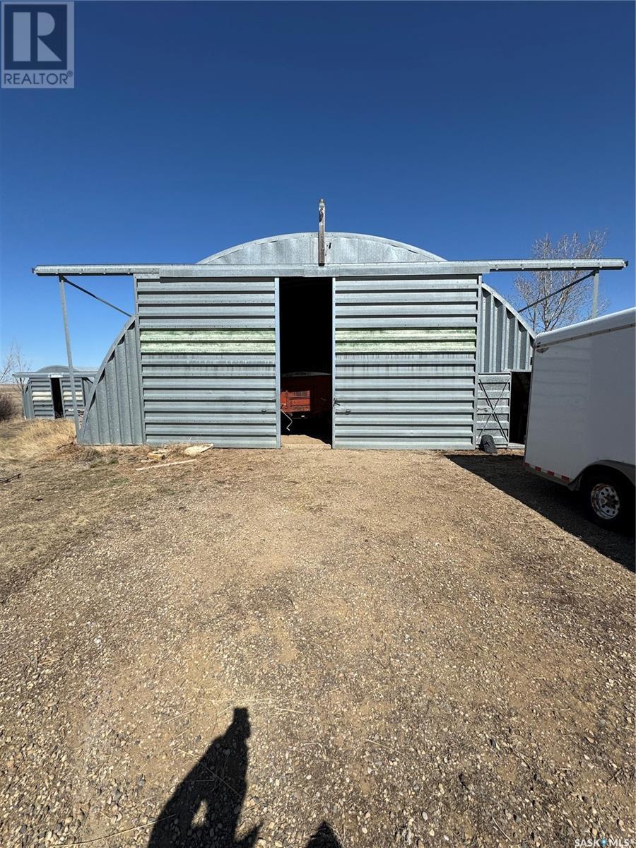 2 Grainland Quarters & Yard Near Gravelbourg, Sk, Gravelbourg Rm No. 104, Saskatchewan  S0H 0A6 - Photo 33 - SK002058