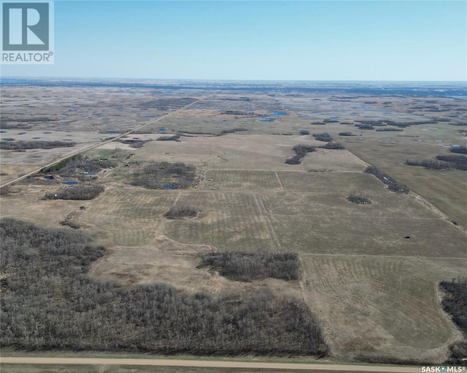 Winterfell Farm, Lipton Rm No. 217, Saskatchewan  S0G 1S0 - Photo 3 - SK004556